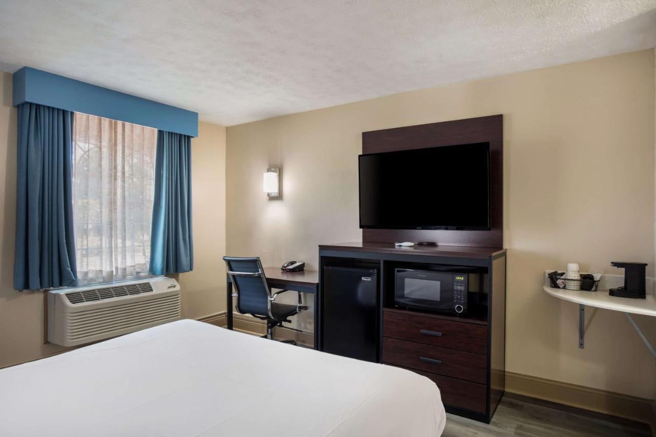 Surestay Hotel By Best Western Bardstown General Nelson Zewnętrze zdjęcie