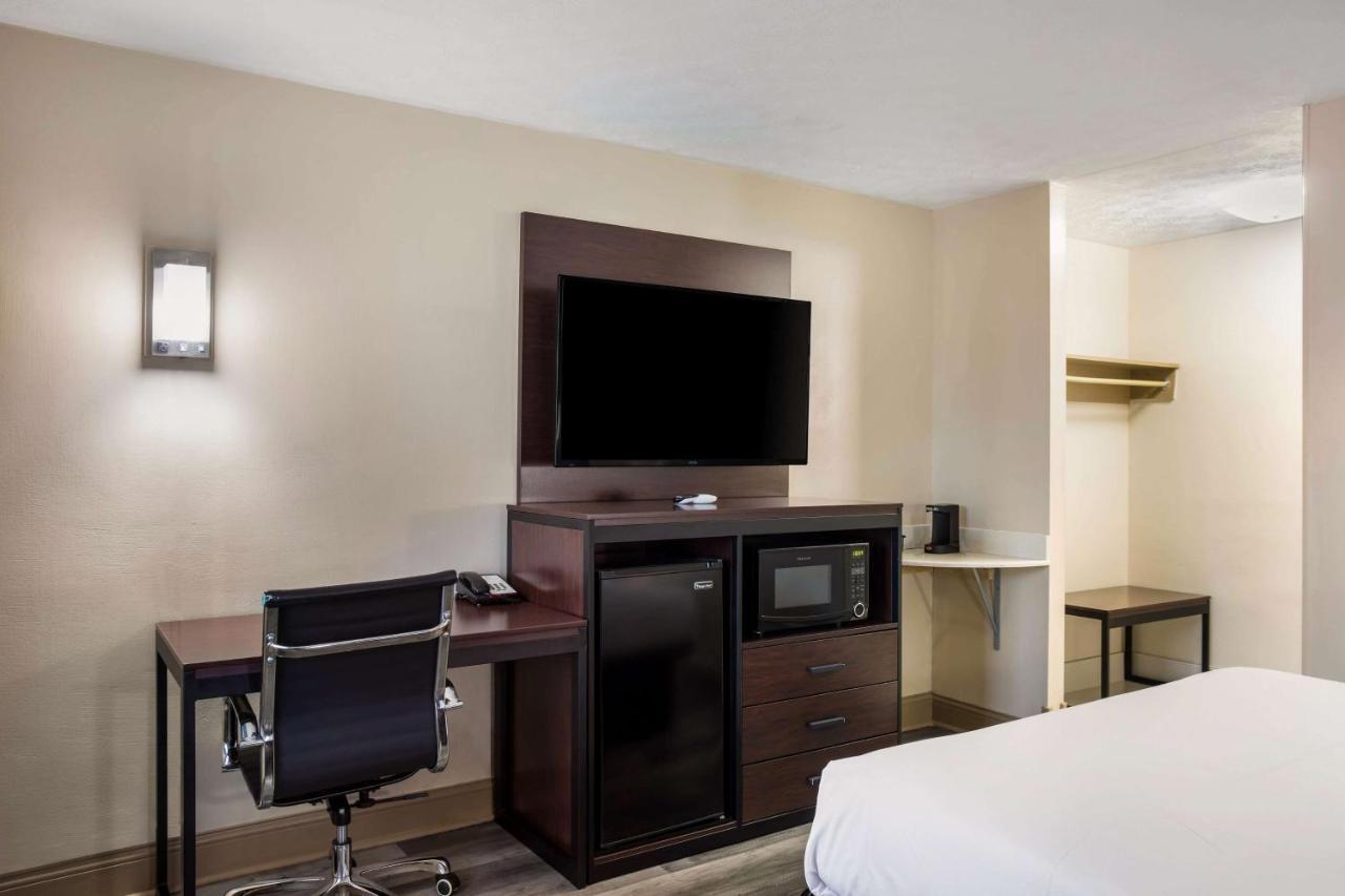 Surestay Hotel By Best Western Bardstown General Nelson Zewnętrze zdjęcie